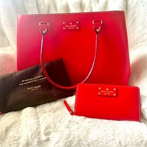 Kate Spade Red Purse and wallet Set. Cherry Red in excellent condition❤️